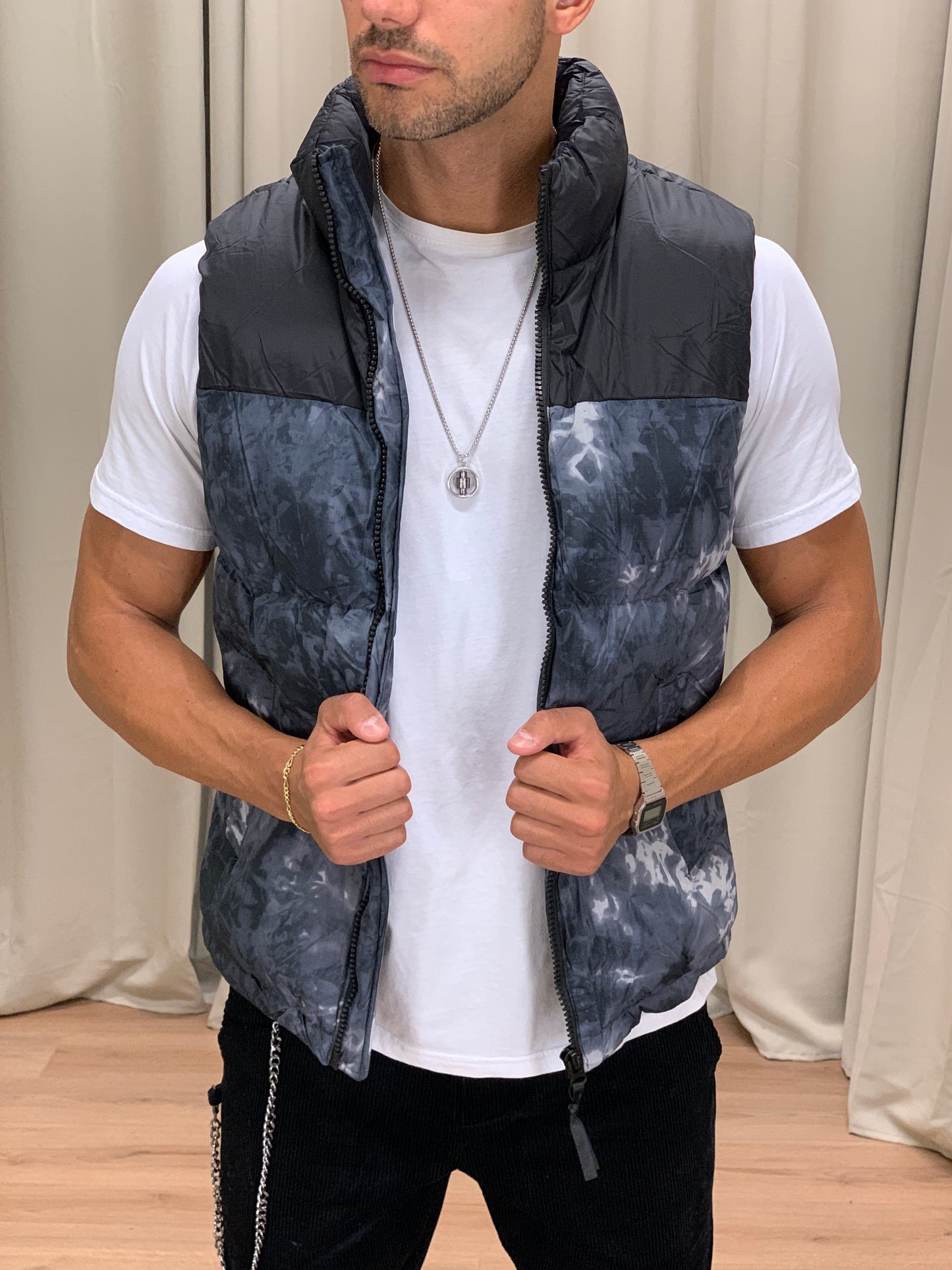 Gilet Bomber Imbottito Camo col. Nero