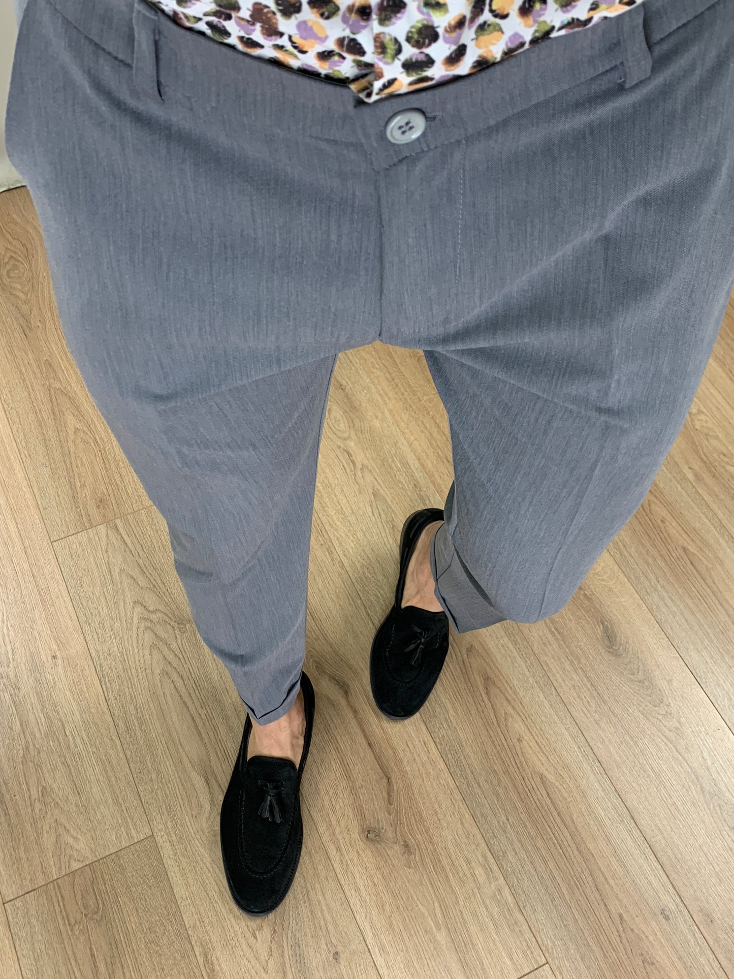 Pantalone Washington con risvolto col. Grigio