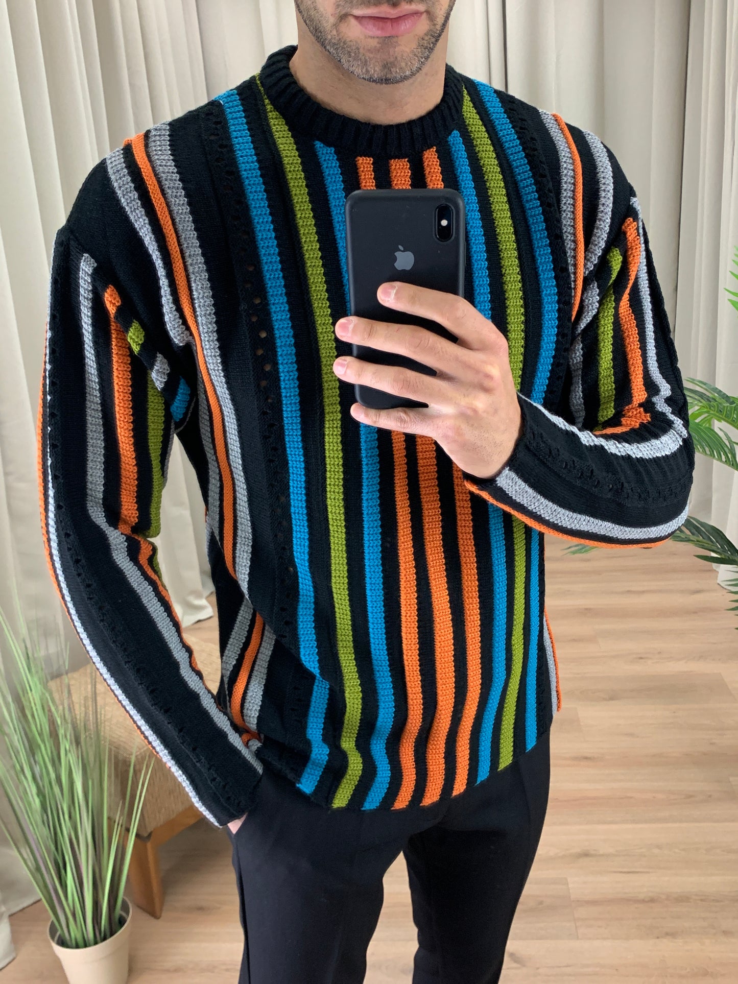 Maglioncino Traforato a Righe multicolor col. Nero