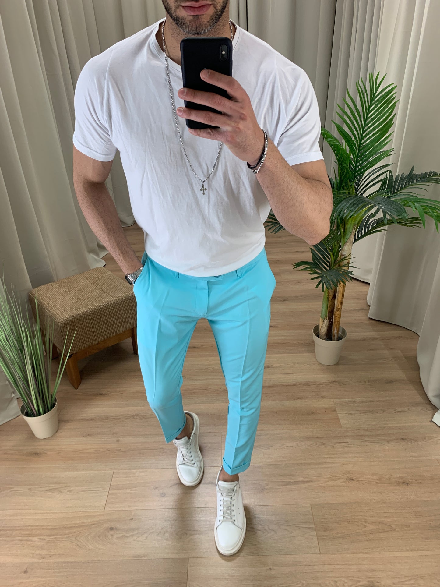 Pantalone Valencia con risvolto col. Turchese