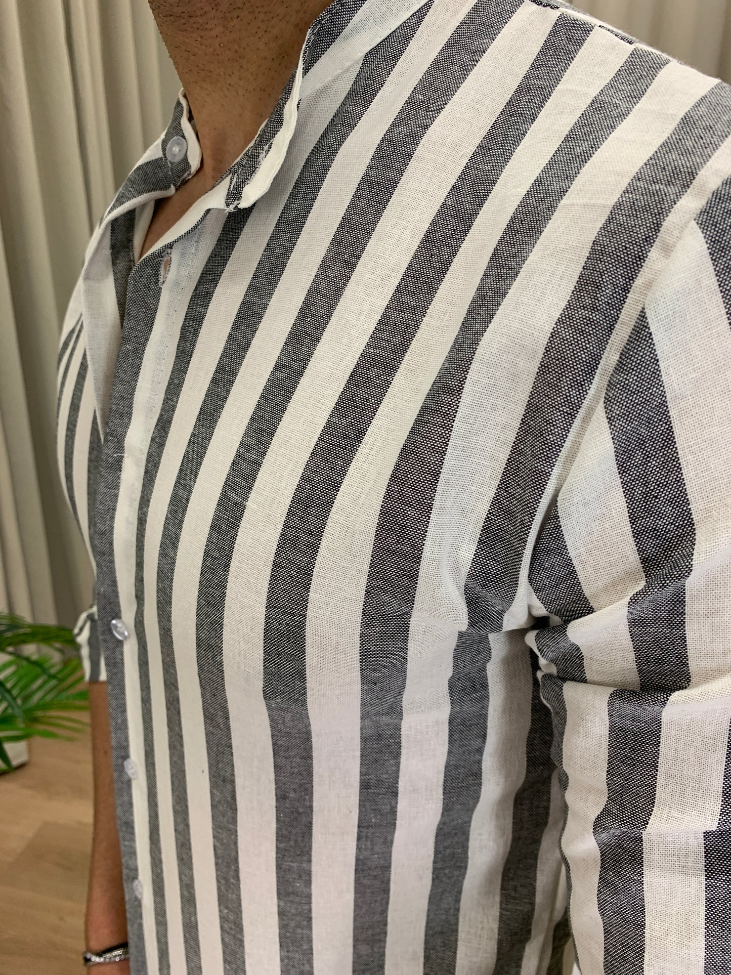 Camicia Sirolo a righe in Lino col. Nero