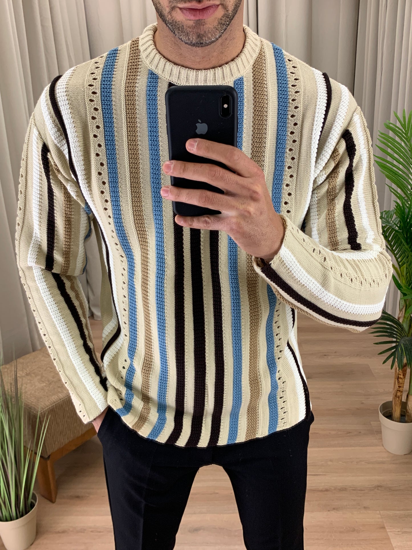Maglioncino Traforato a Righe multicolor col. Beige