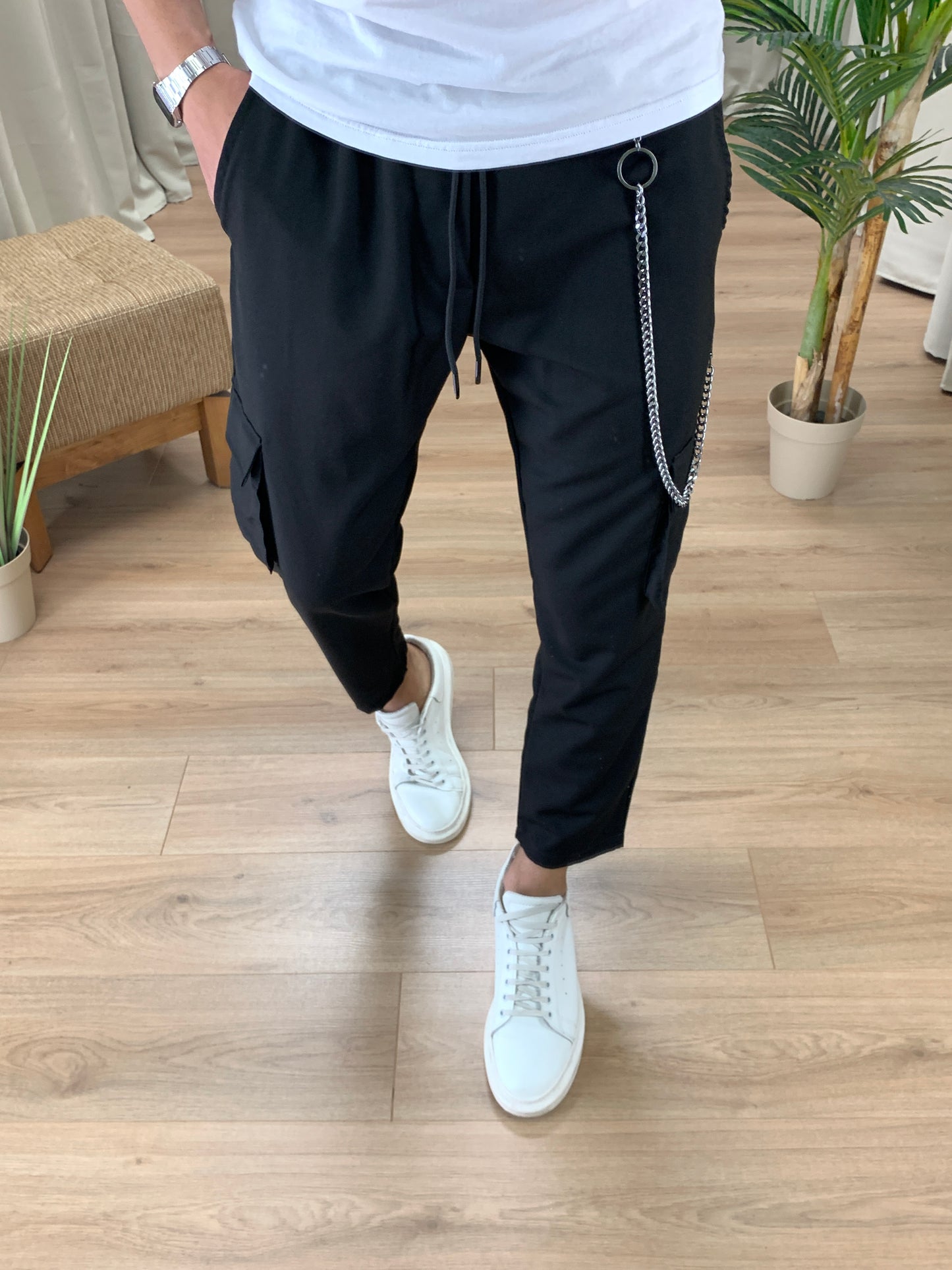 Pantalone Cargo Santana con Catena col. Nero