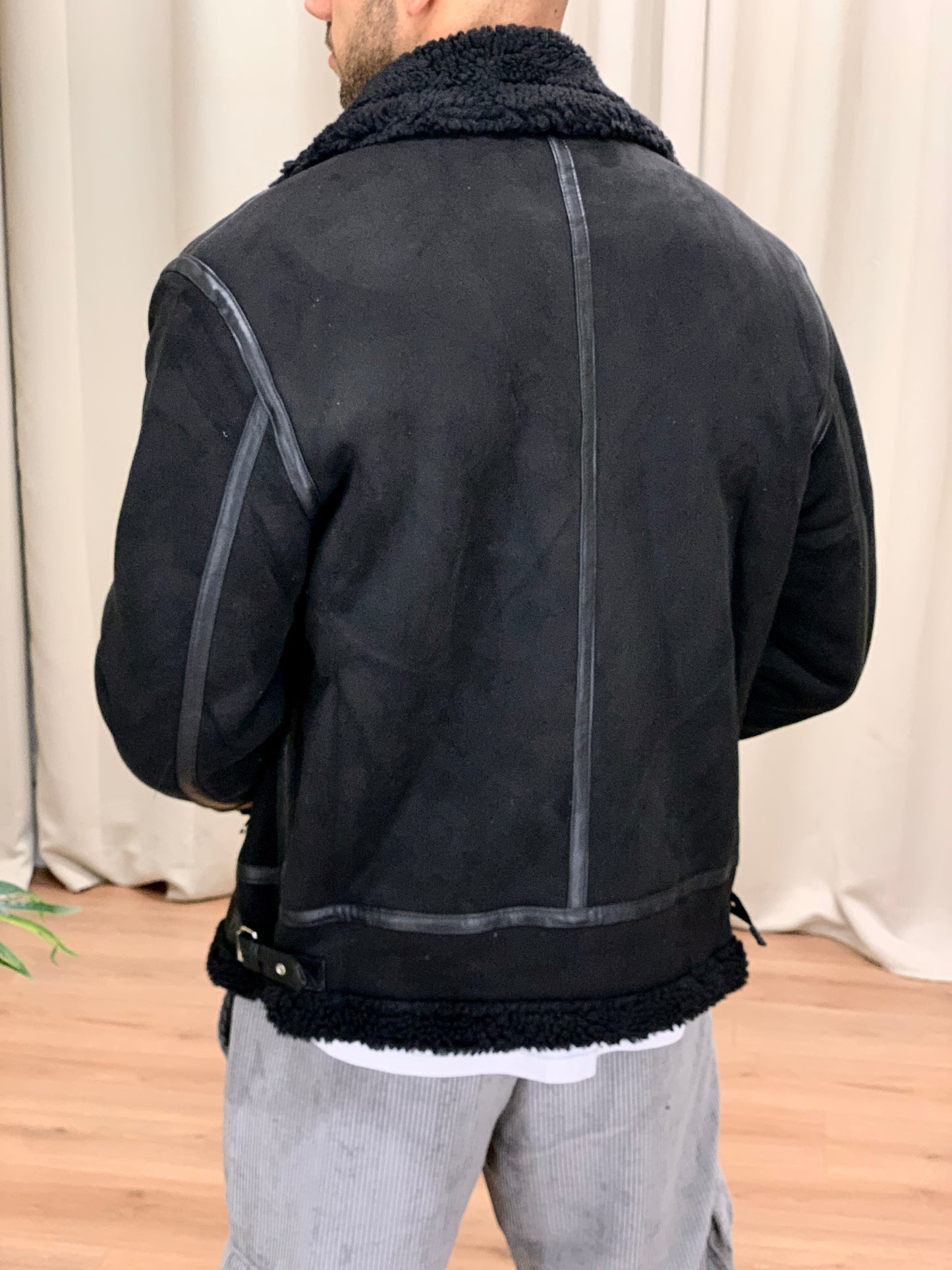 Giubbotto Biker Effetto Montone con Zip col. Nero