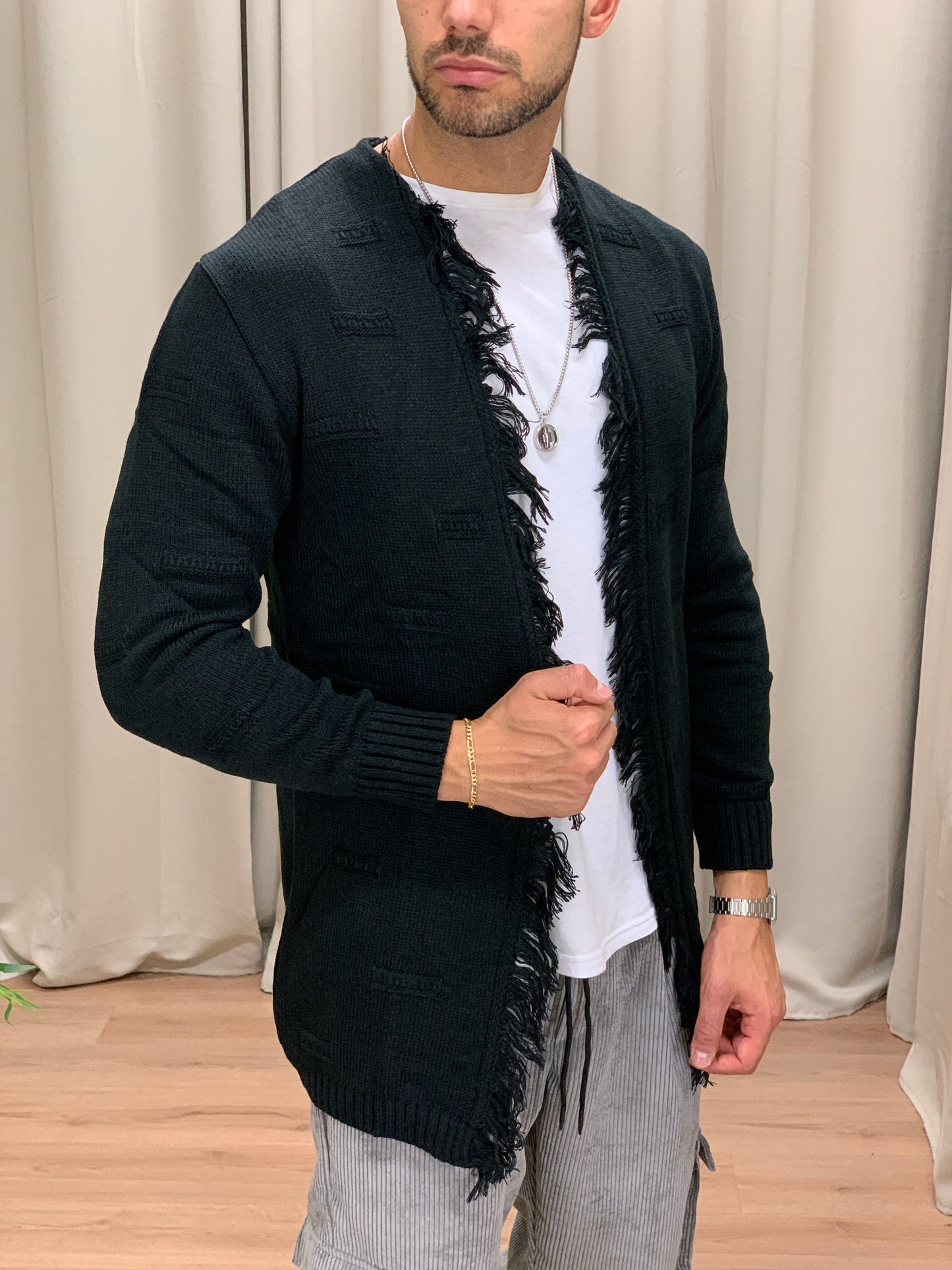 Cardigan Salis Sfrangiato Total Black col. Nero