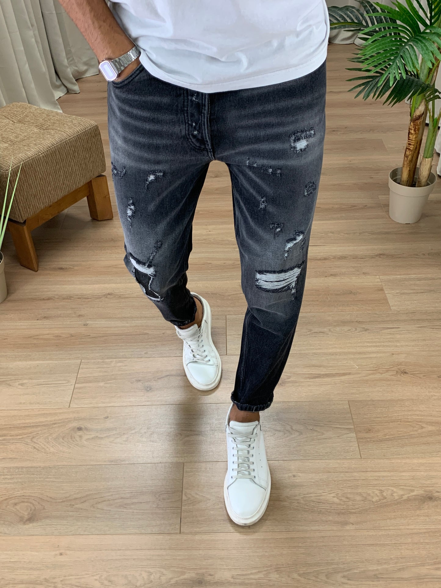 Jeans Pacito con Rotture Foderate col. Nero