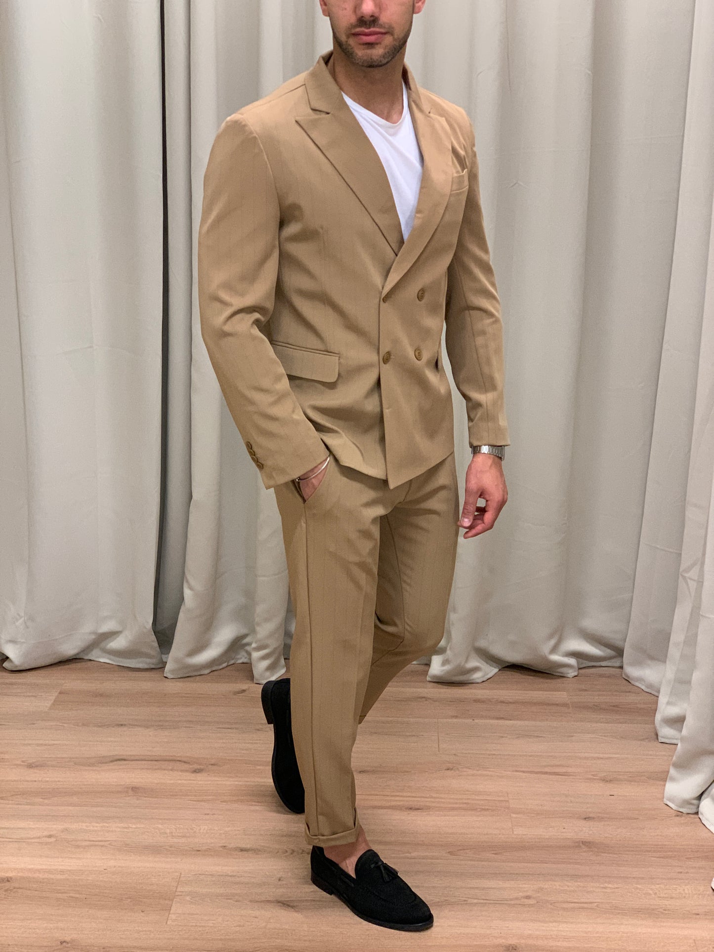 Abito Doppiopetto Gessato Giacca + Pantalone col. Cammello