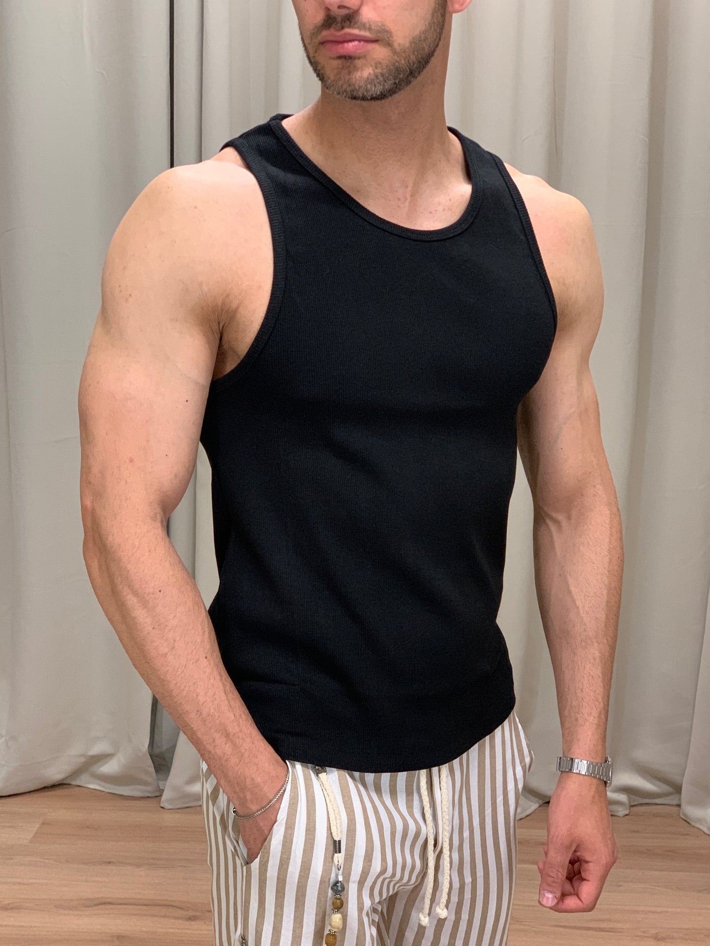 Canotta slim fit a Costine col. Nero