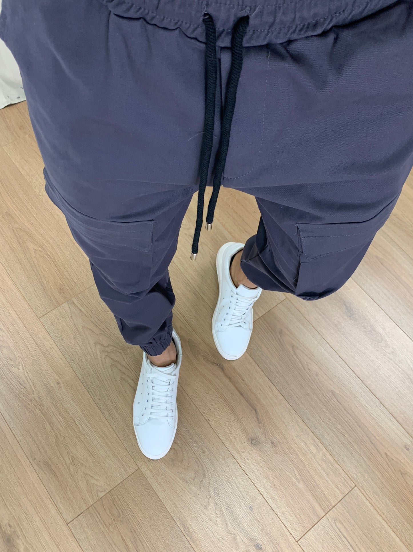 Pantalone Cargo Musiala con Tasconi Frontali col. Grigio