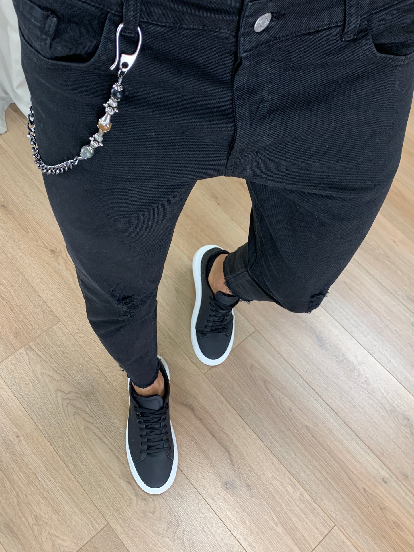Jeans Mendes Sfrangiato alla Caviglia col. Nero
