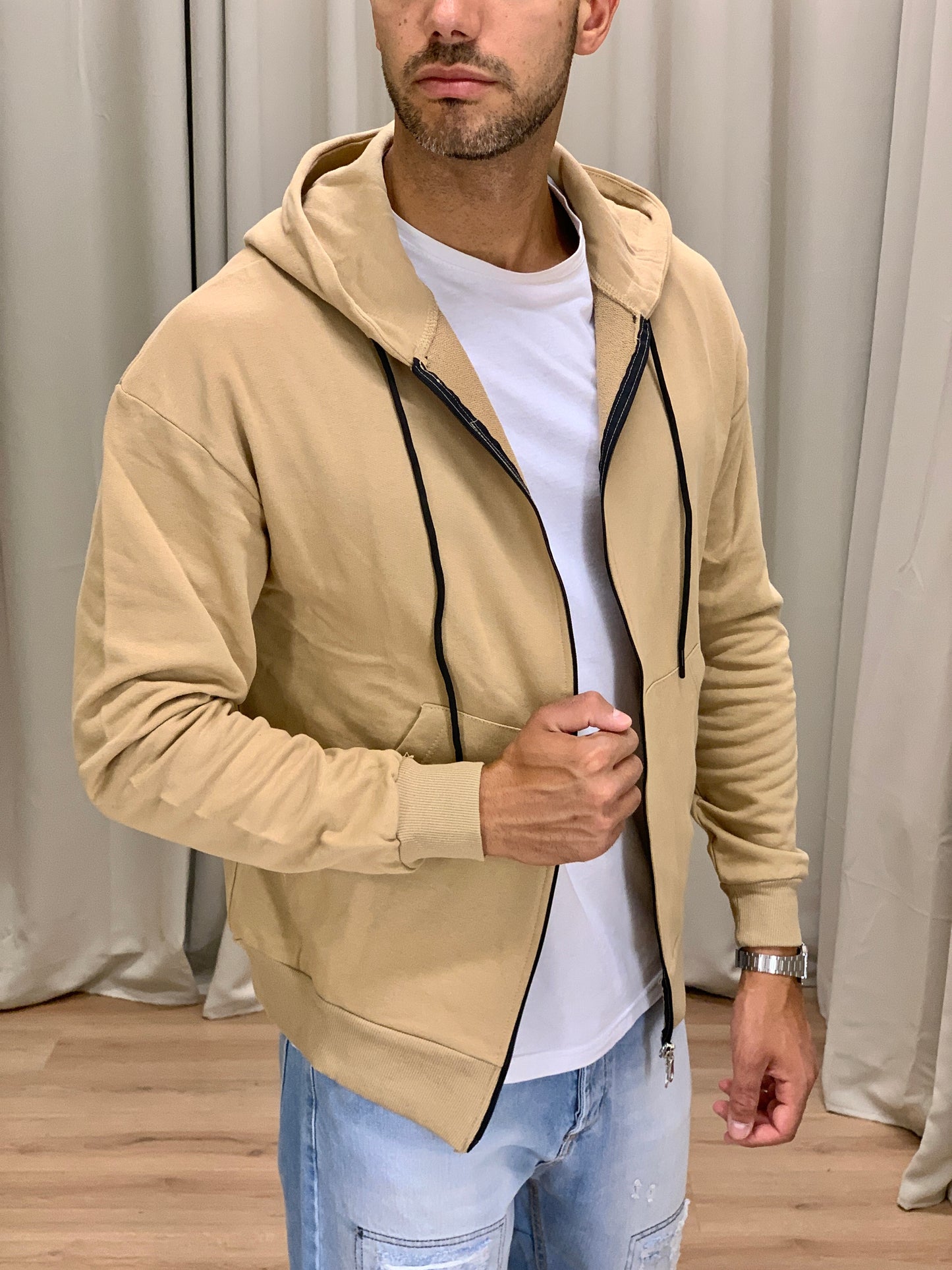 Felpa Rocky con Cappuccio e Zip col. Cammello