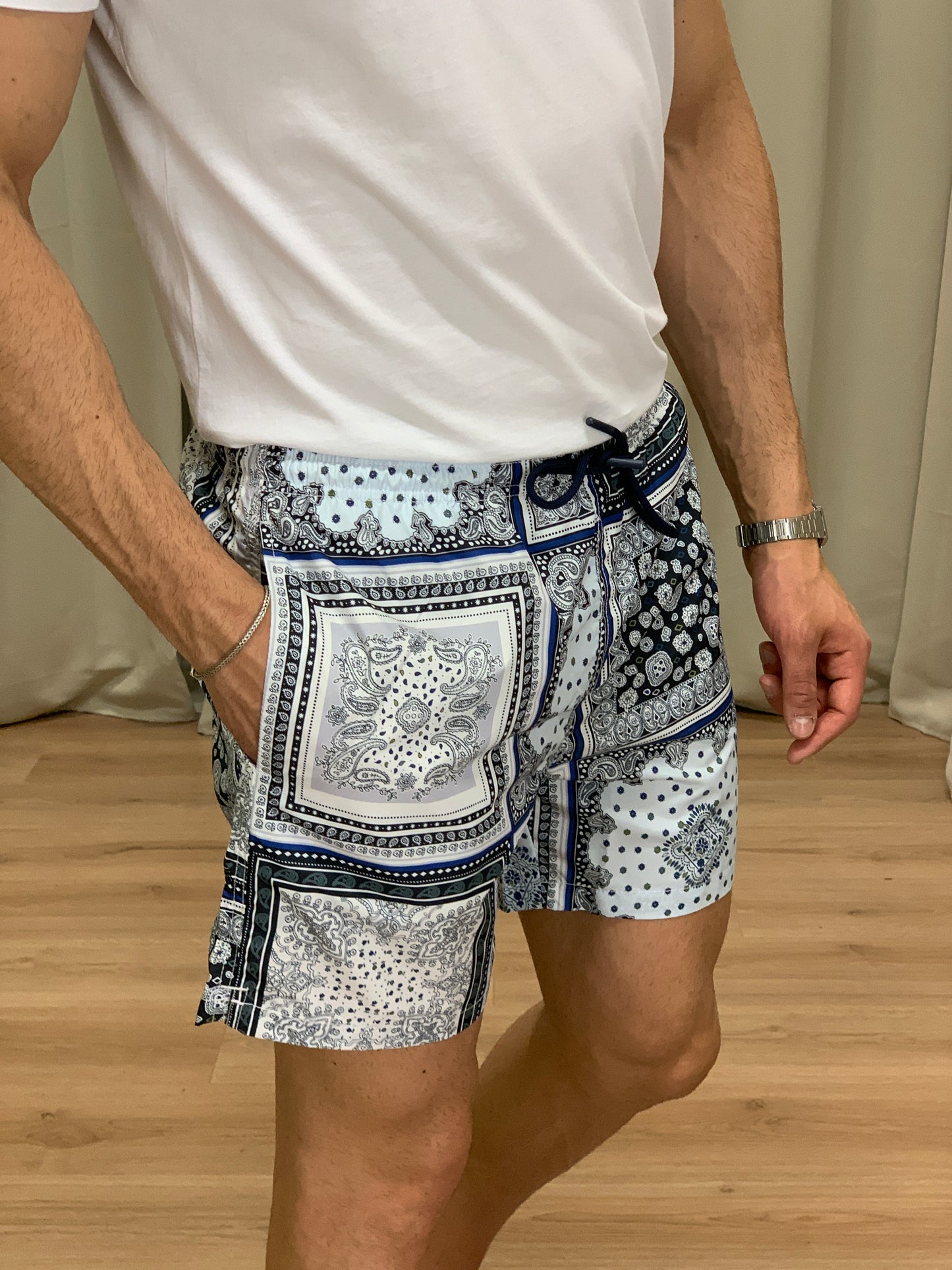 Costume Fantasia Summer Bandana Pantaloncino col. Bianco