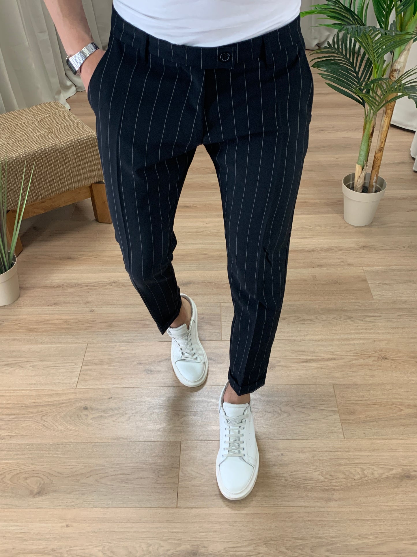 Abito Doppiopetto Gessato Giacca + Pantalone col. Nero