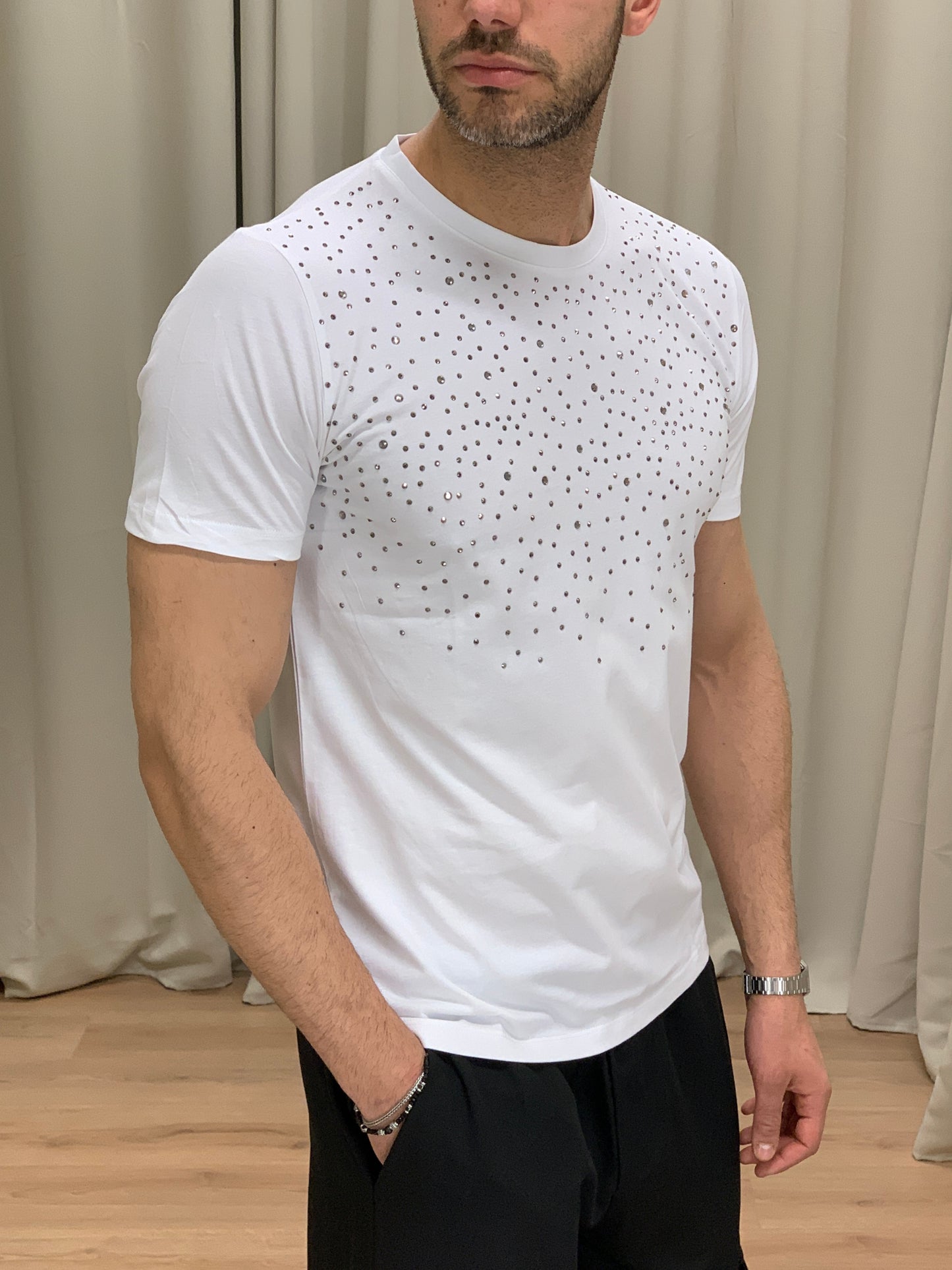 T-shirt con Pietre Brillanti applicate col. Bianco