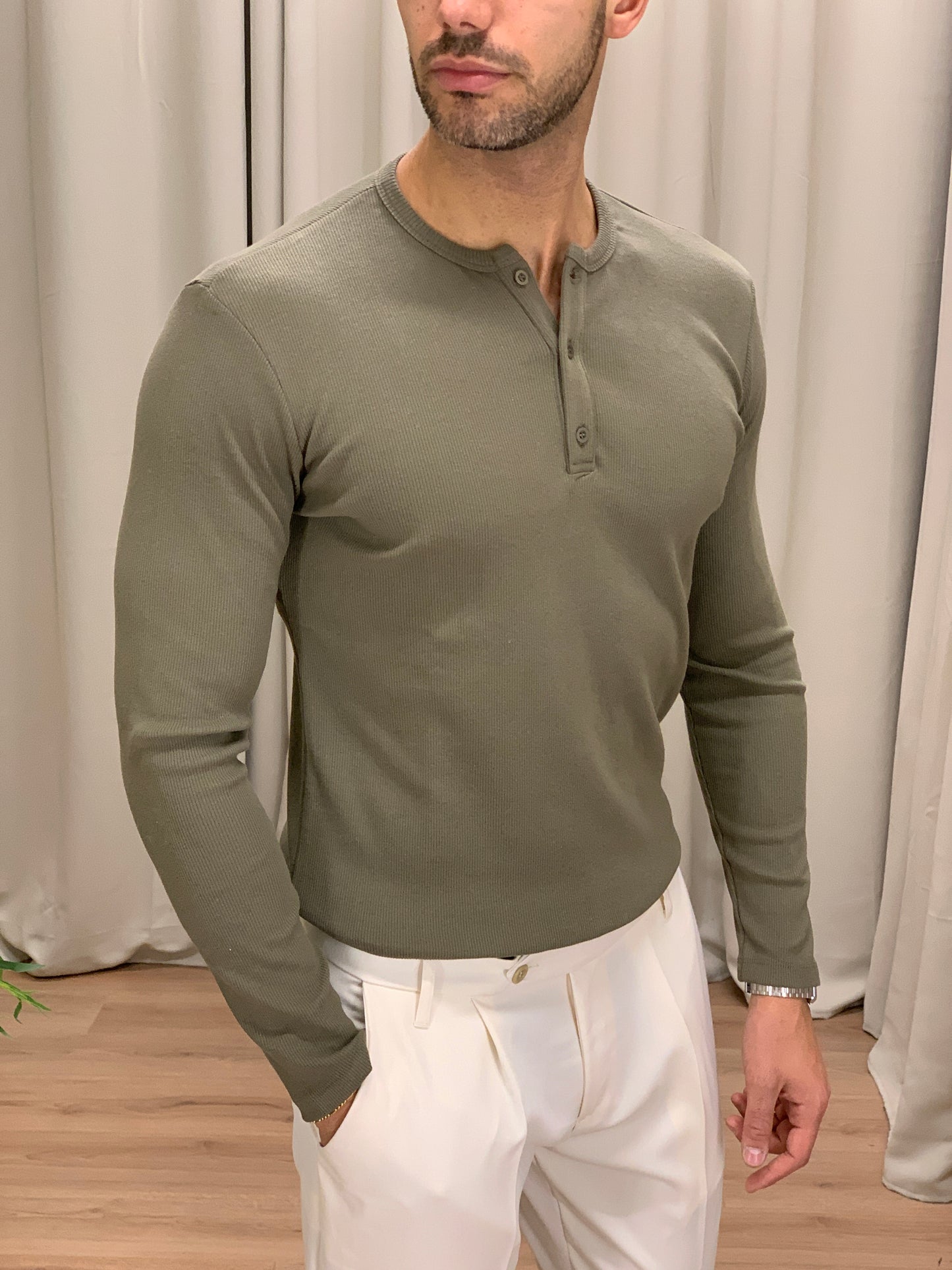 Maglia scollo Serafino con micro Costine col. Verde Militare