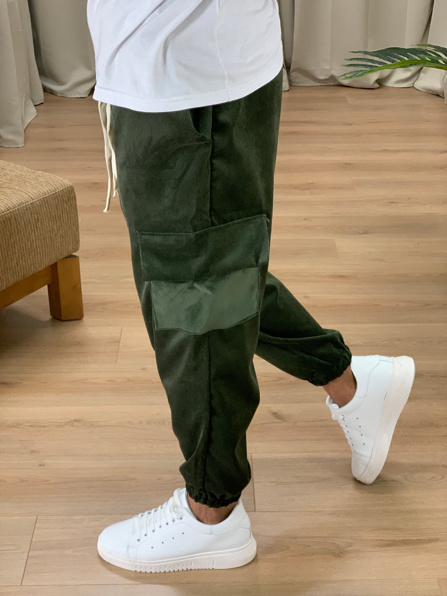 Pantalone Cargo Cooper in Velluto a Costine col. Verde Militare