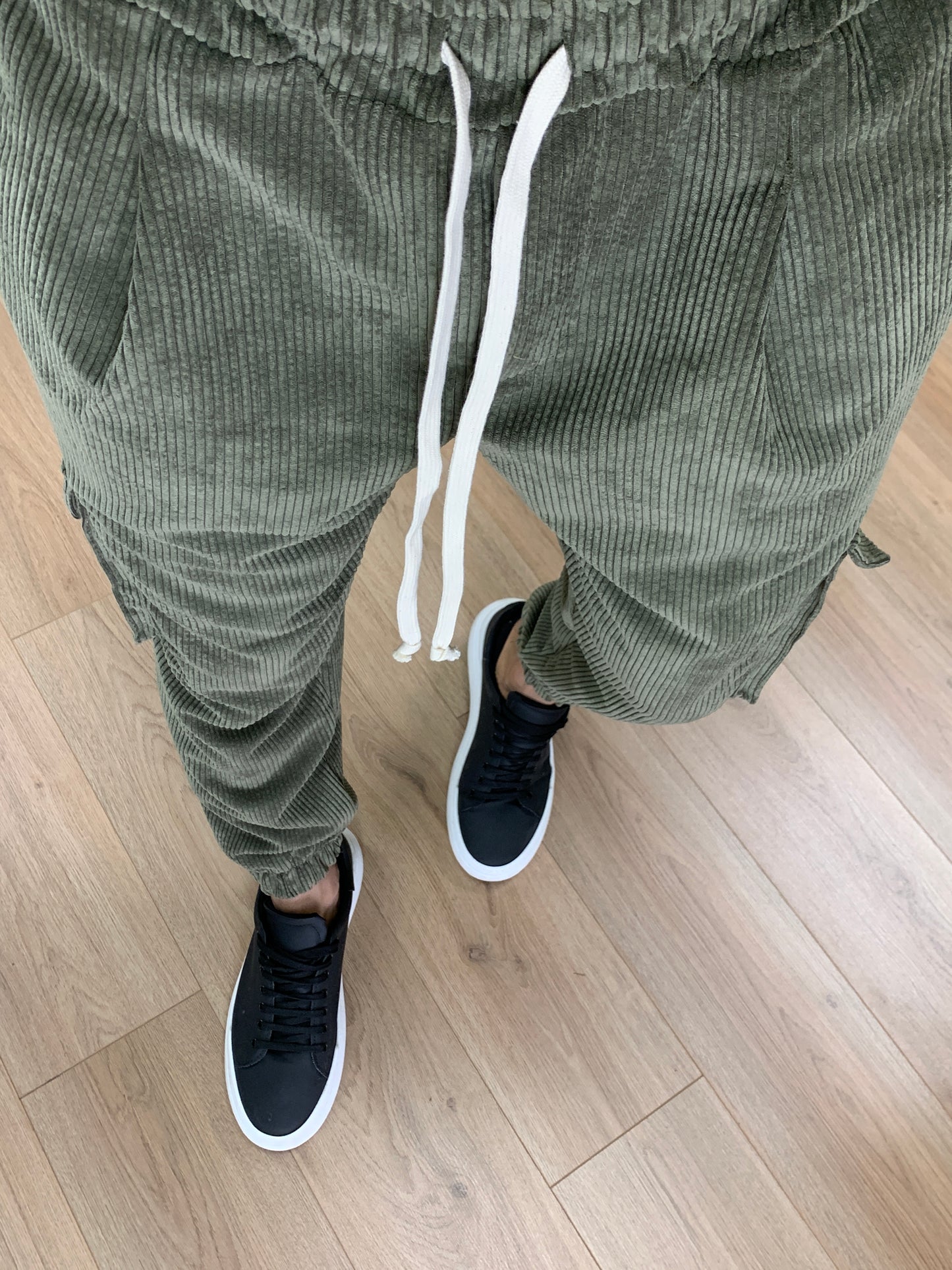 Pantalone Cargo Maxton in Velluto a Costine col. Verde Militare
