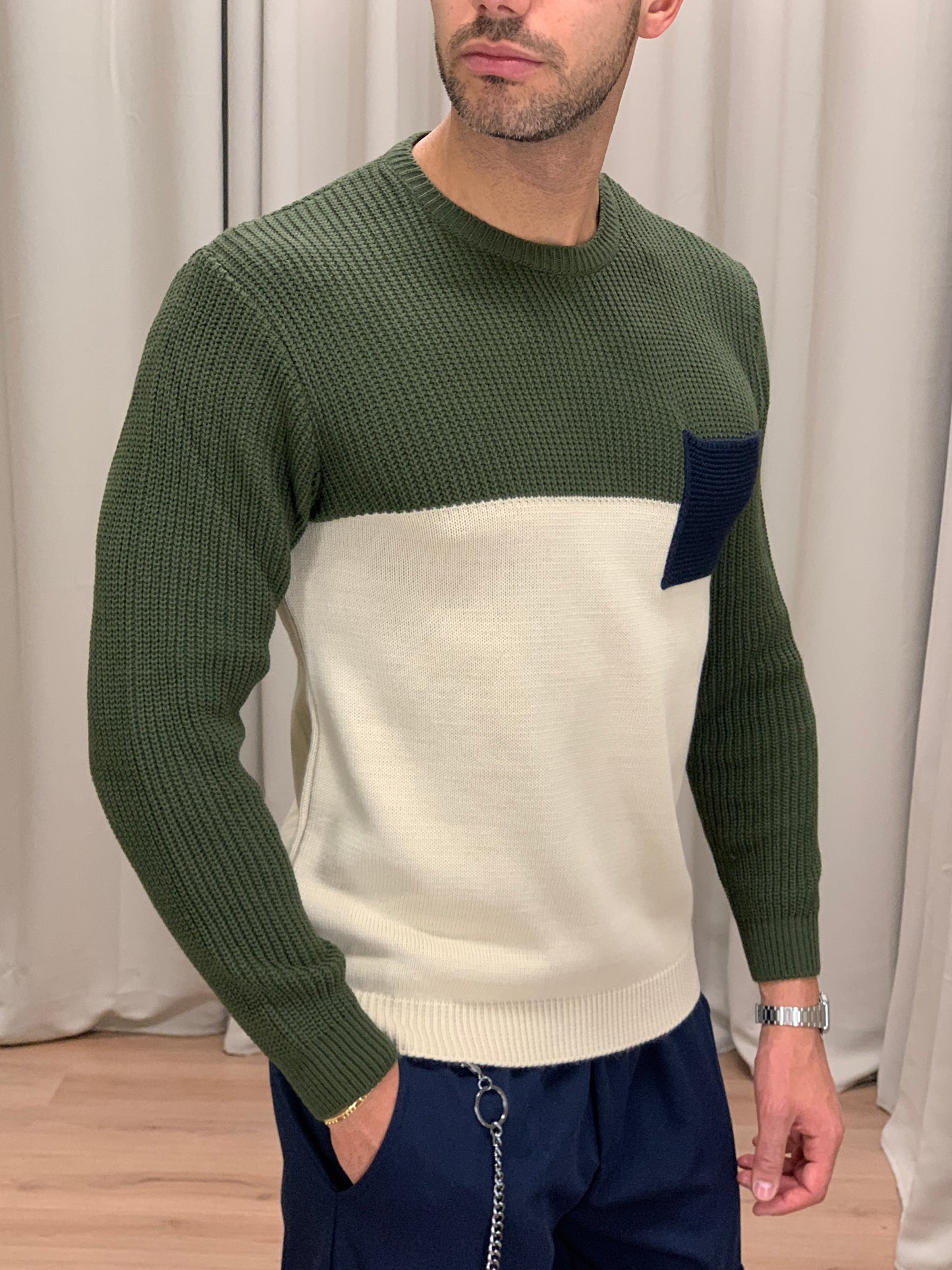 Maglioncino Ghepè girocollo con Taschino col. Verde Militare