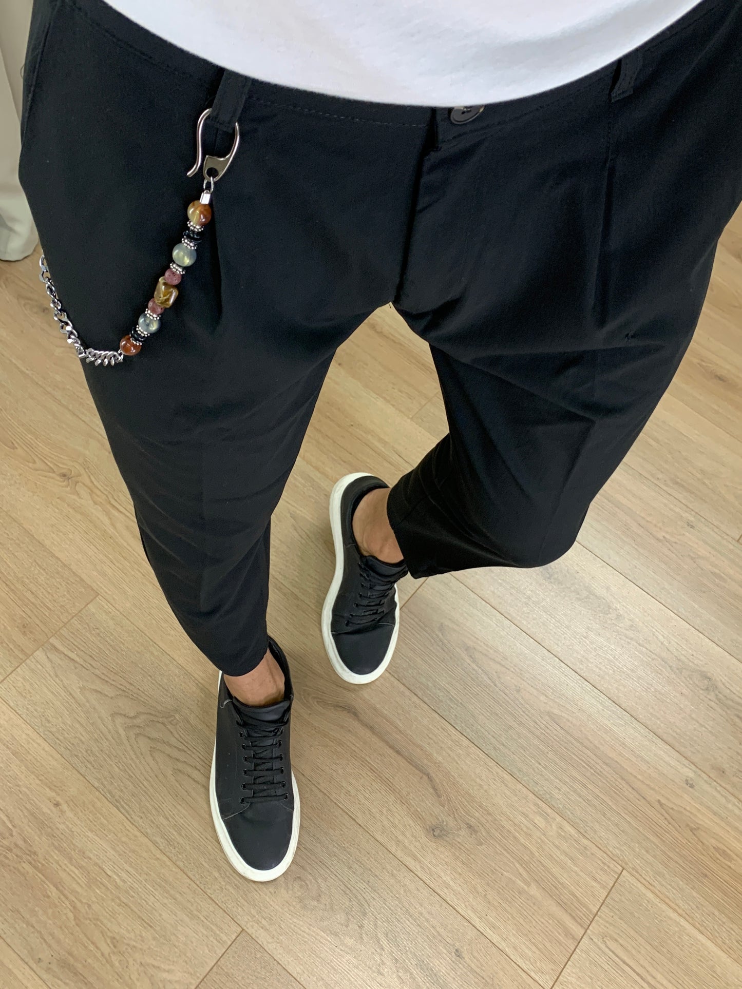 Pantalone Madrid con pinces e Catena col. Nero