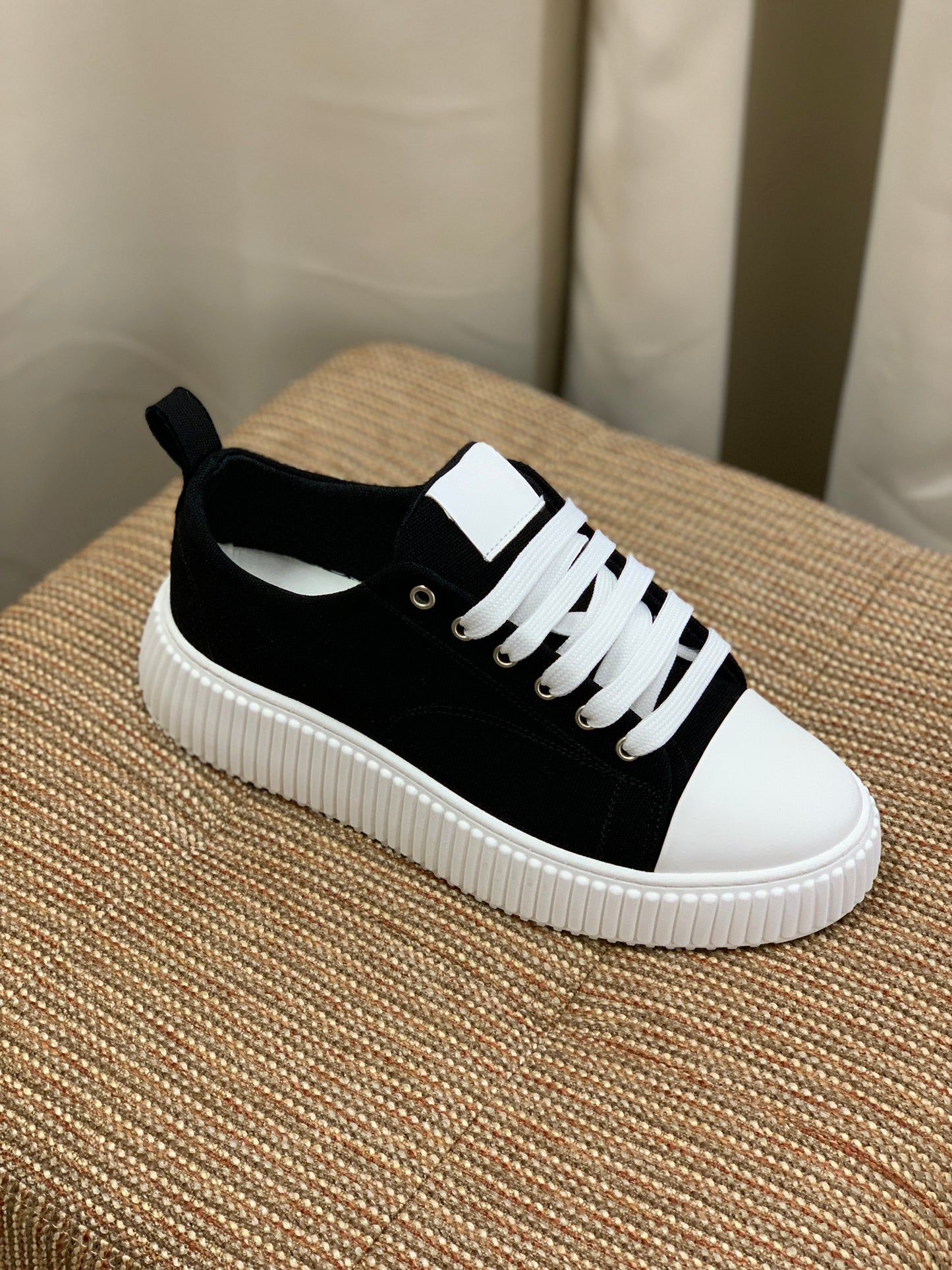 Sneakers Canvas in tessuto col. Nero