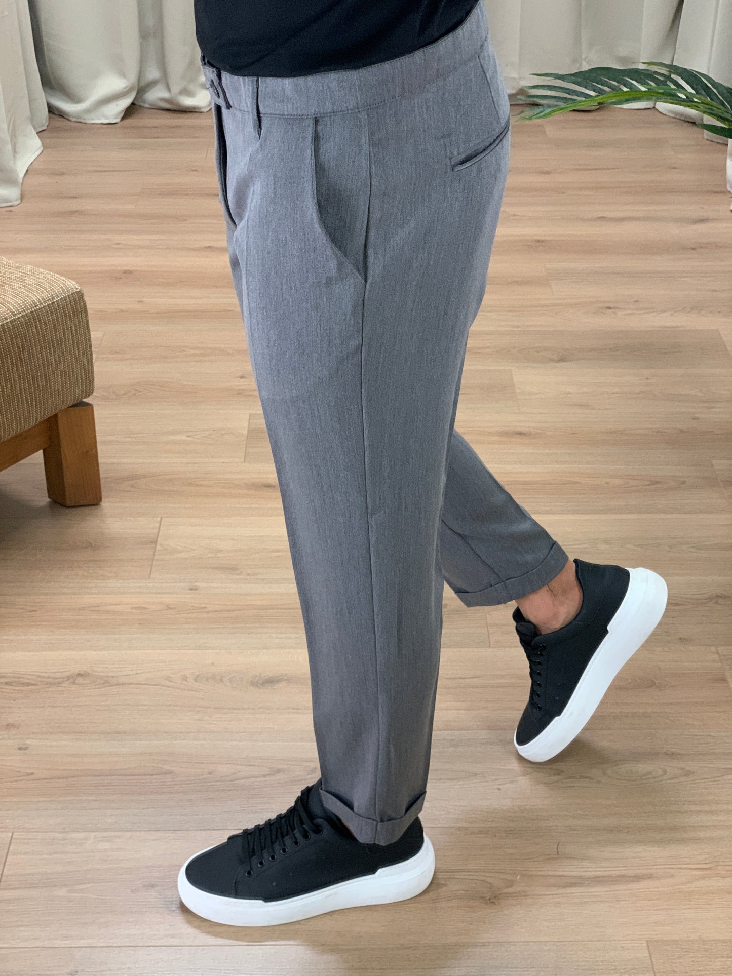 Pantalone Lugano con risvolto col. Grigio