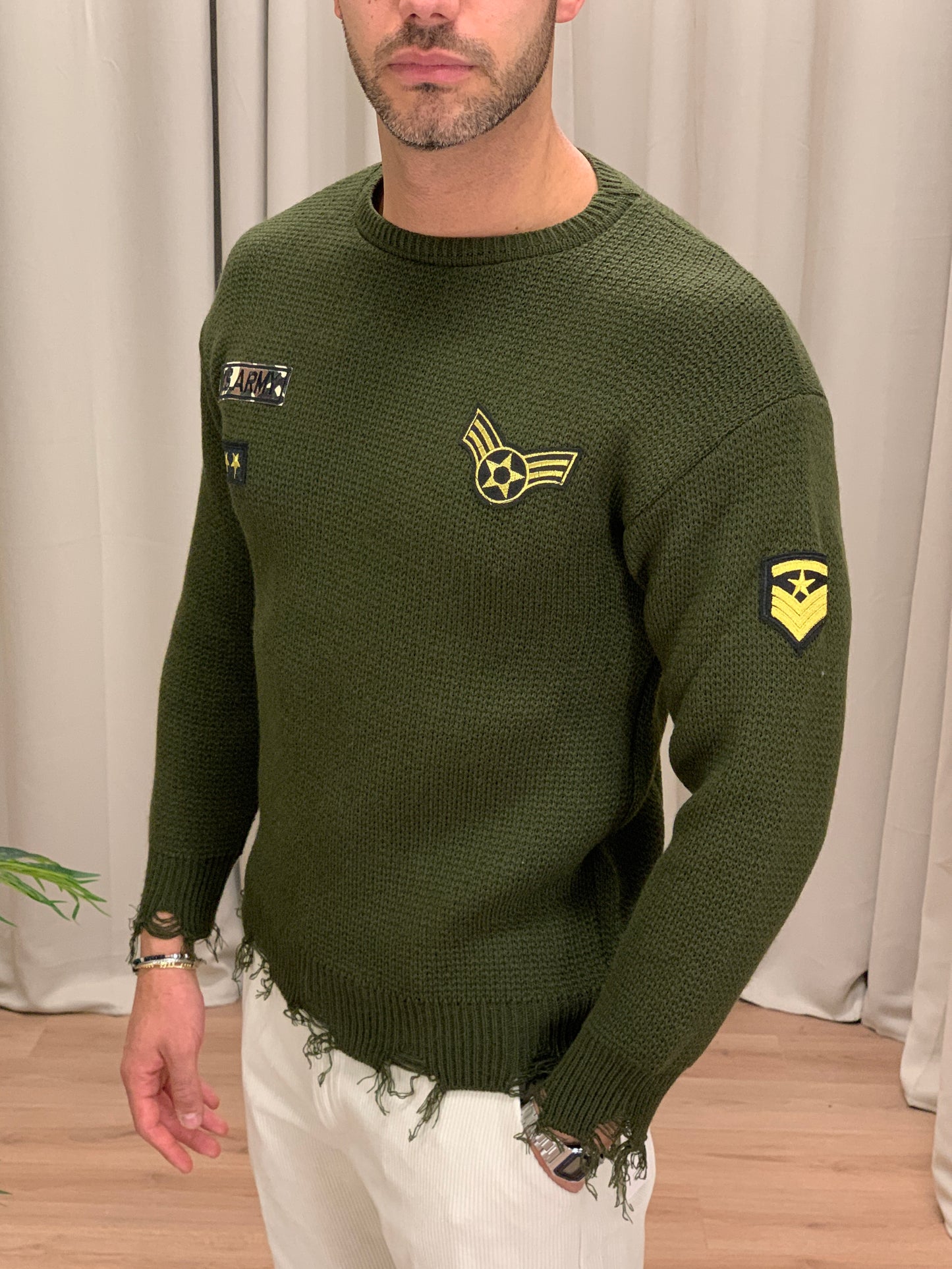 Maglioncino girocollo con Scudetti Army col. Verde Militare