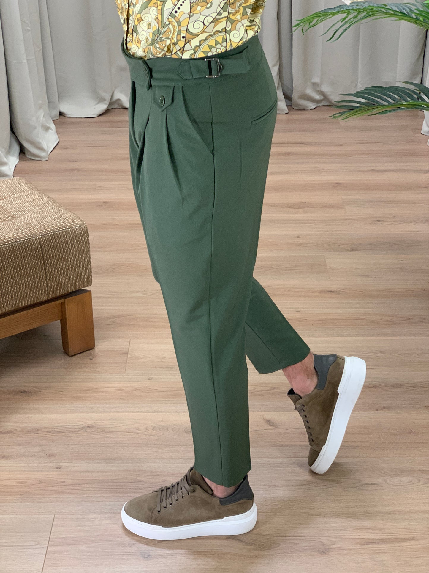 Pantalone Saint Germain con Fibbie laterali col. Verde Militare