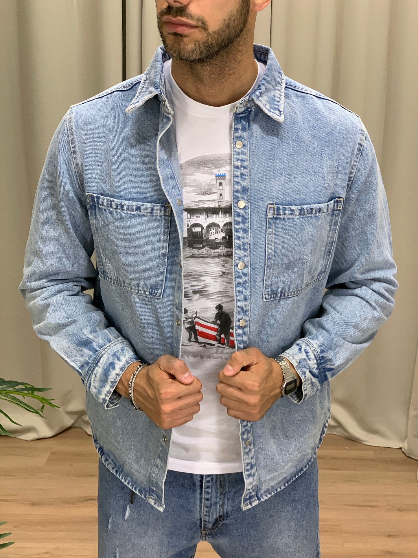 Giacca Camicia di Jeans con taschini col. Denim