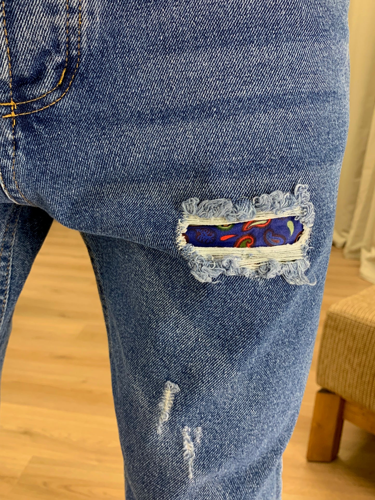 Jeans Crash con bandana e rotture col. Denim