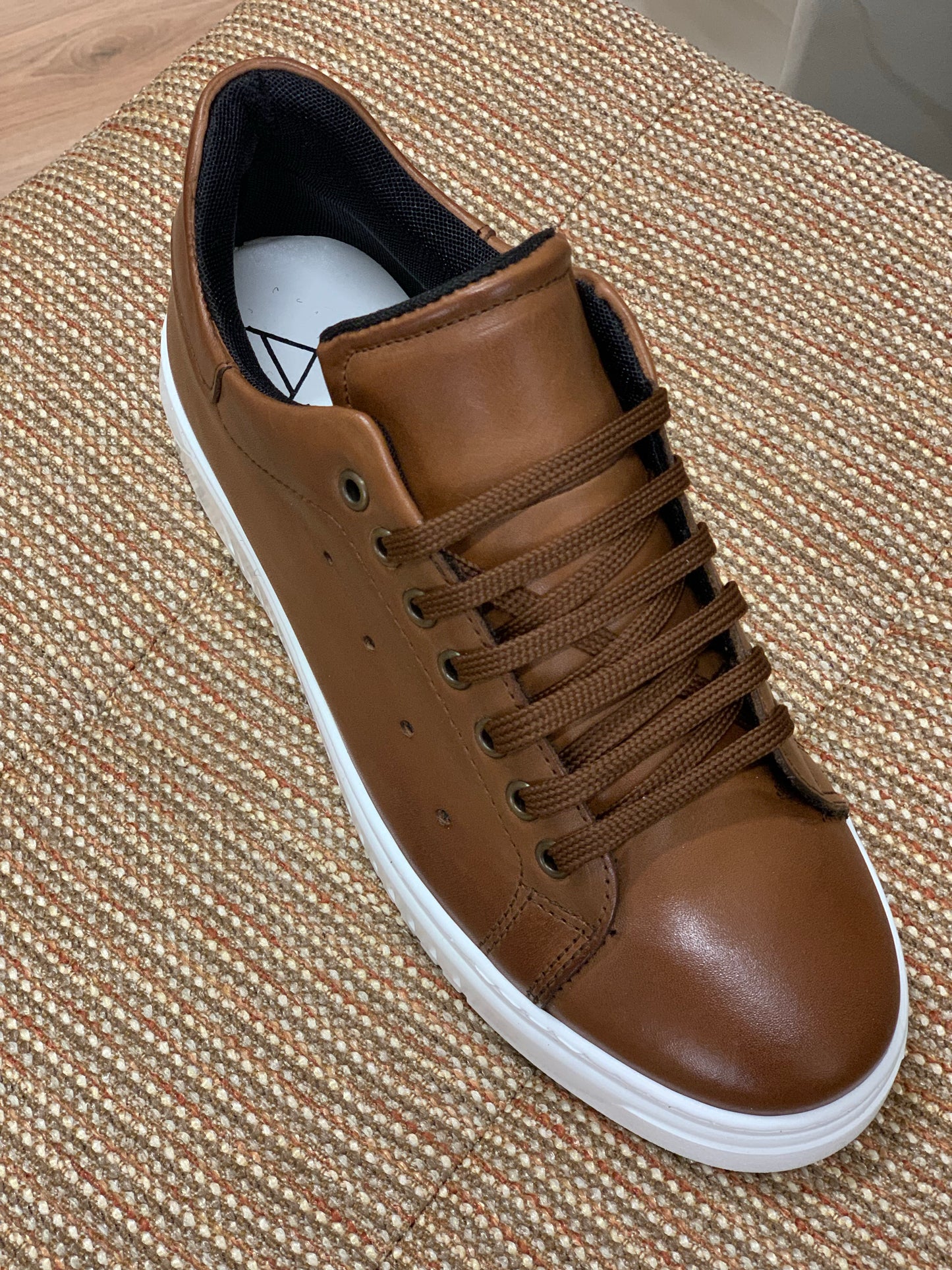 Sneakers in pelle Crust col. Cuoio