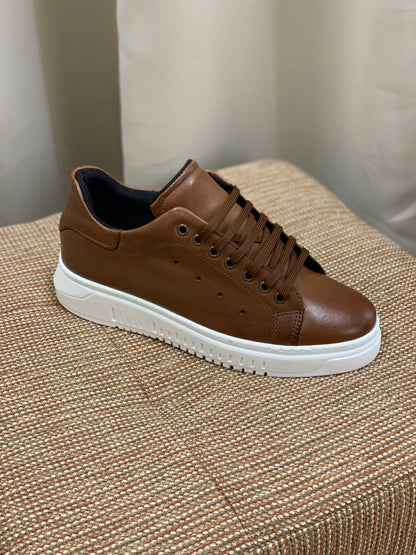 Sneakers in pelle Crust col. Cuoio